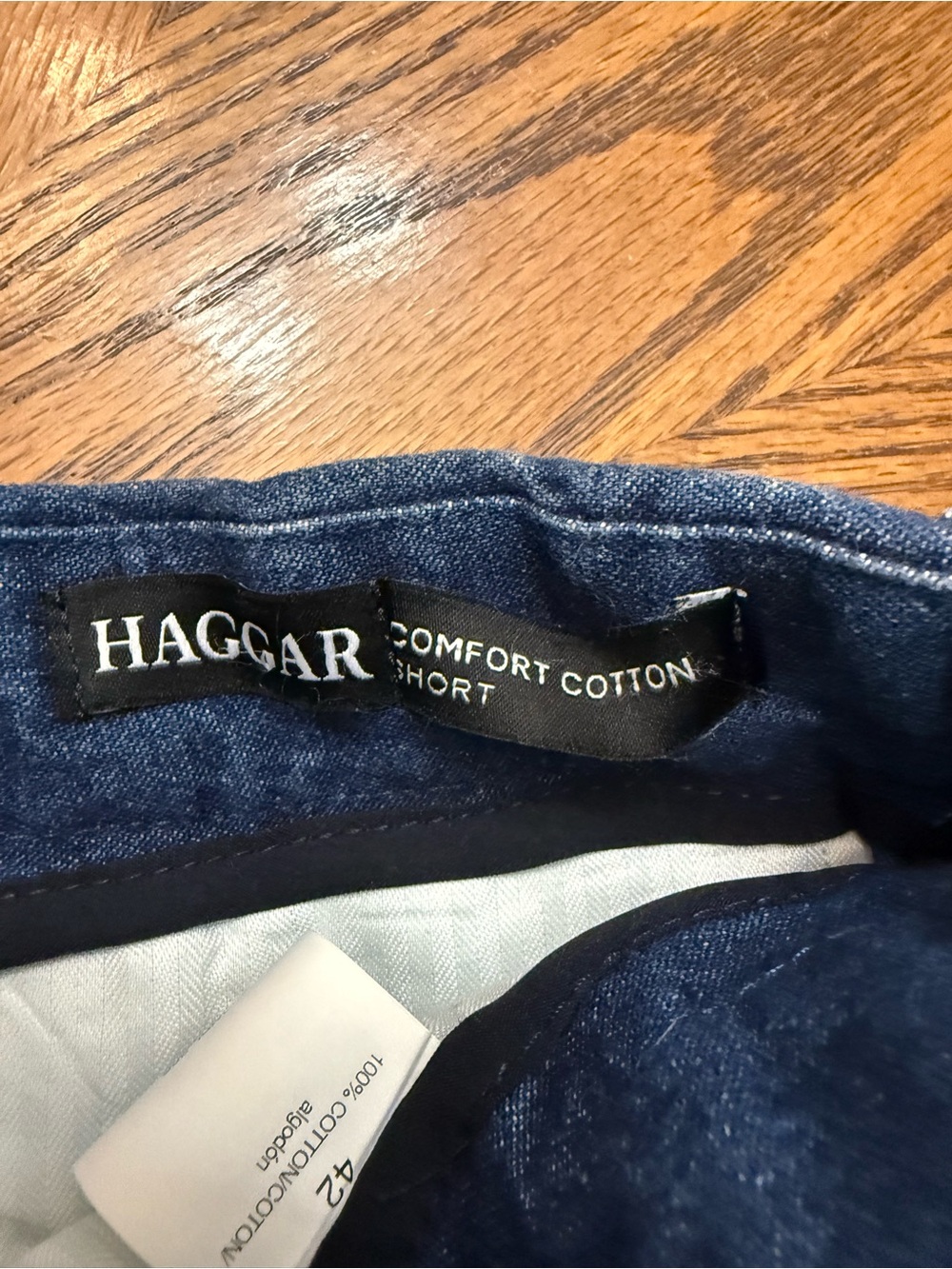 New with Tags Haggar Men's Denim Shorts - Dark Blue - Picture 7 of 7